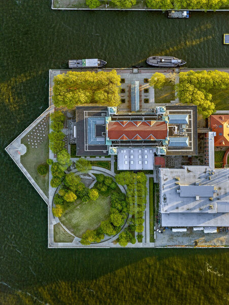 Jeffrey Milstein Artwork 'NYC Ellis Island' | Available at fosterwhite.com